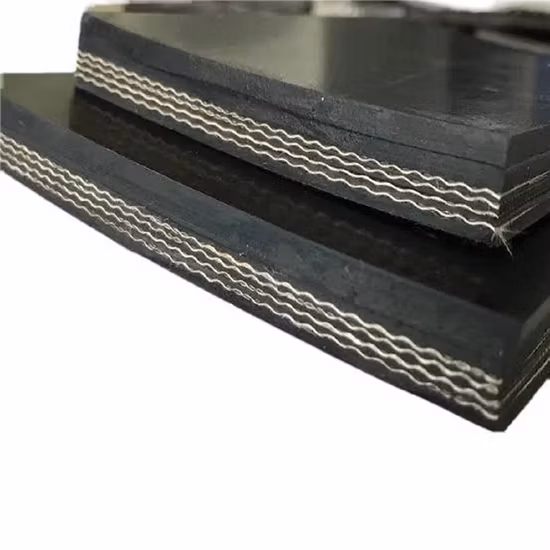 Venda imperdível 10MPa Tecido de algodão de nylon Ep barato laminado Cordão de aço antiabrasão Resistente ao desgaste de borracha Chevron padrão perfilado Correia transportadora ondulada lateral